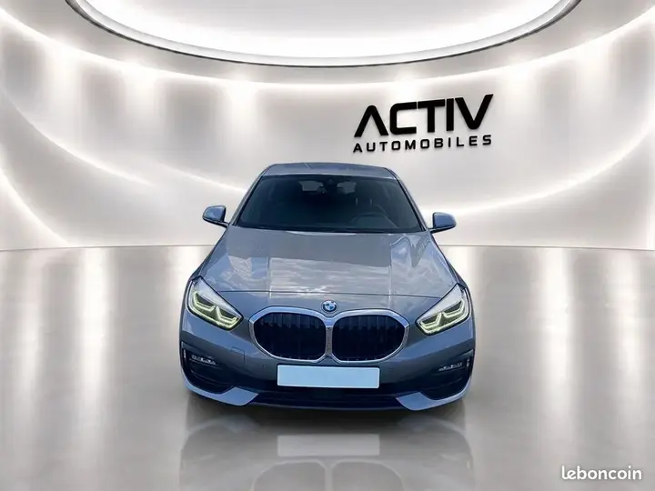 BMW Série 1 2023 photo 2