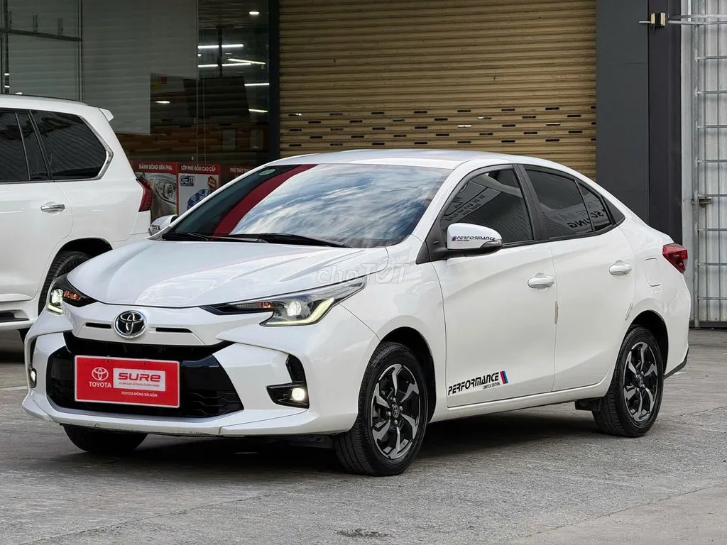 Toyota Vios 2024 photo 3