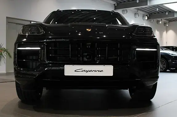 Porsche Cayenne S 2026 photo 5
