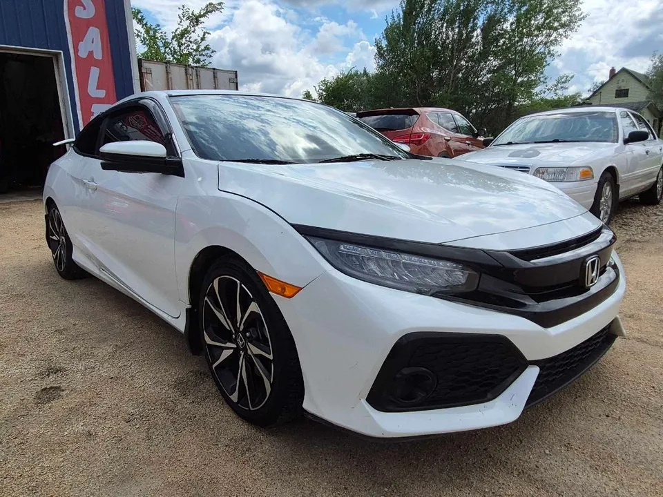 Honda Civic 2019 photo 3