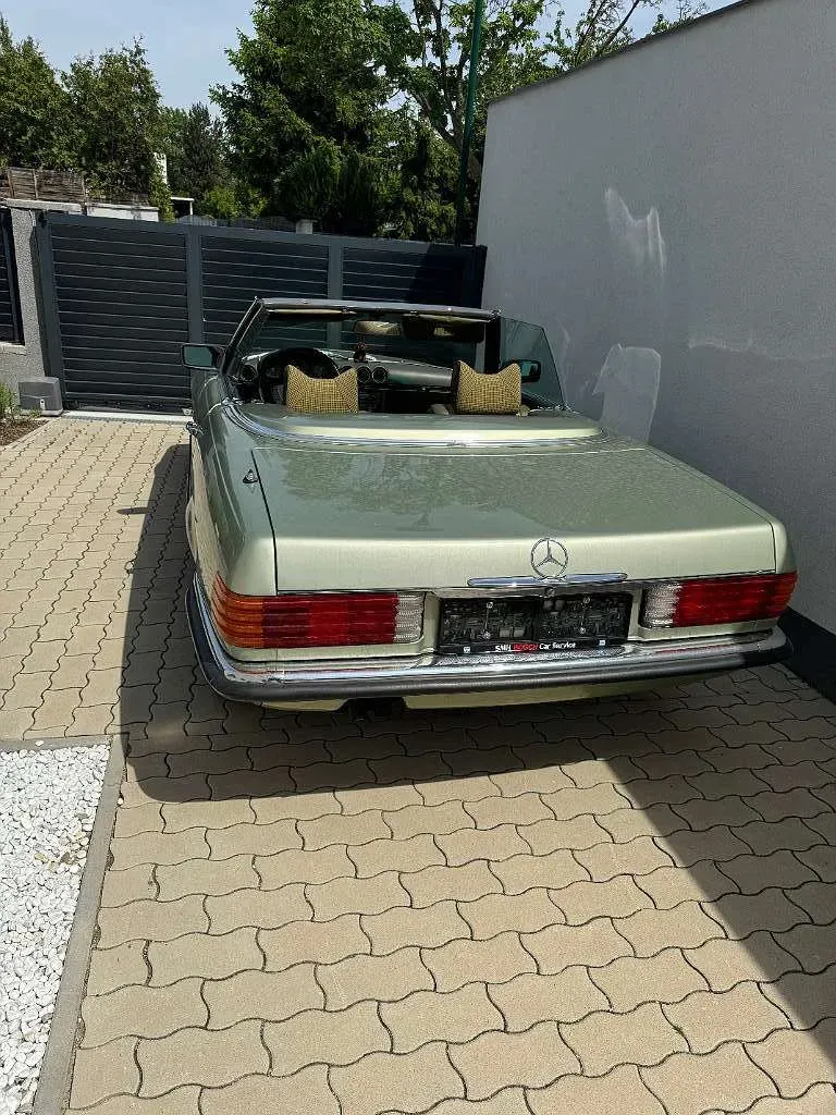Mercedes-Benz Sl-Class 1976 photo 2