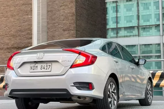 Honda Civic 2019 photo 5