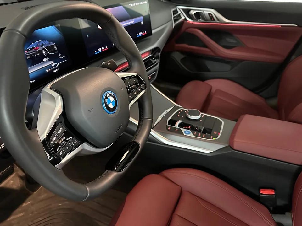 BMW I4