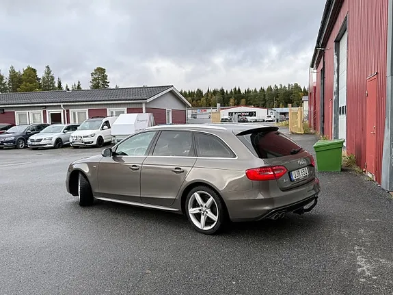 Audi A4 2015 photo 4