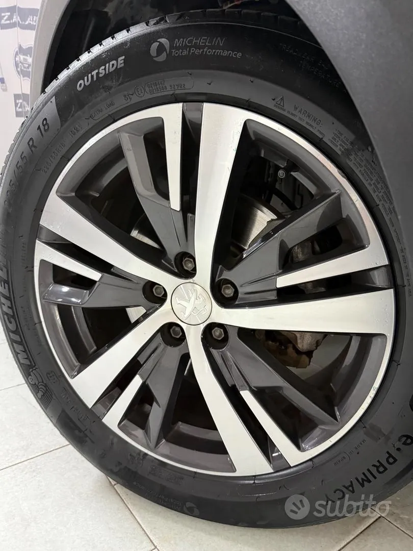 Peugeot 3008 2022 photo 5
