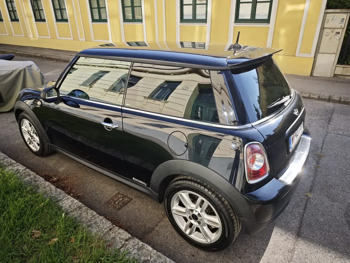 Mini Mini One D 2012 photo 3