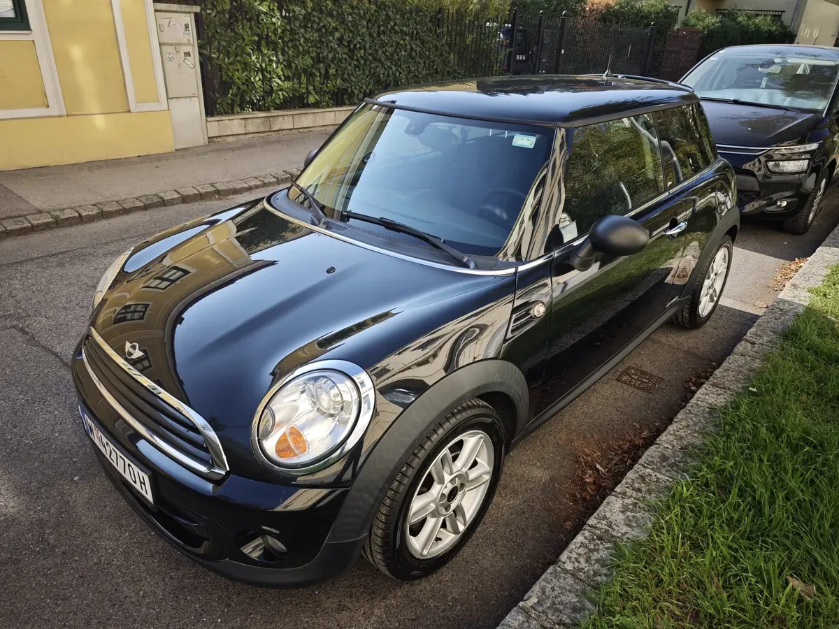 Mini Mini One D 2012 photo 2