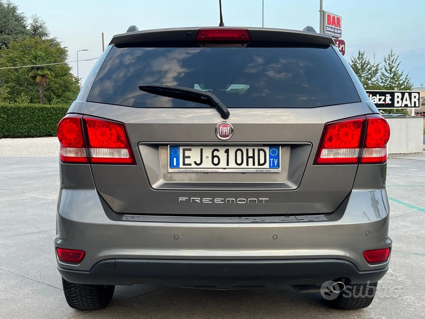 Fiat Freemont 2011 photo 4