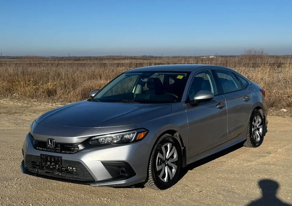 Honda Civic 2022 photo 2