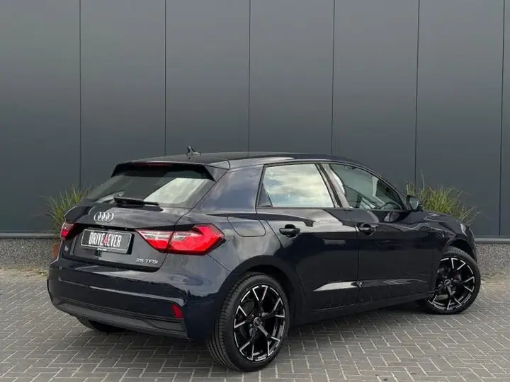 Audi A1 Sportback 2022 photo 3