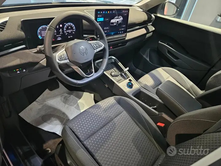 Volkswagen T-Roc 2026 photo 5