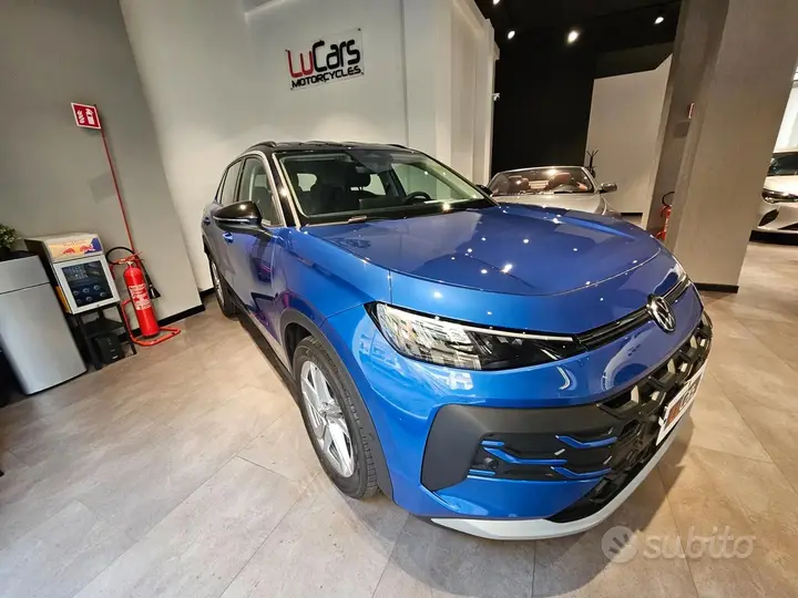 Volkswagen T-Roc 2026 photo 2