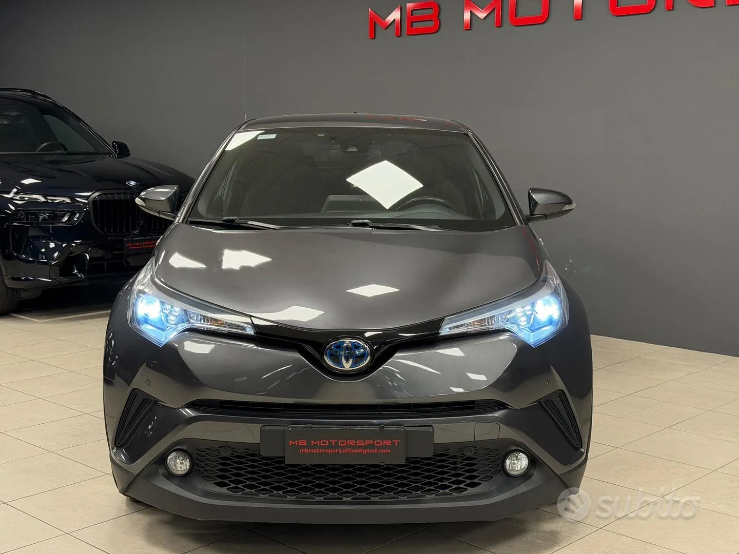 Toyota C-Hr 2020 photo 2