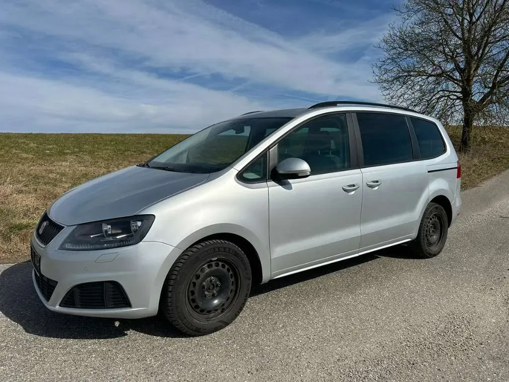 Seat Alhambra 2013 photo 2