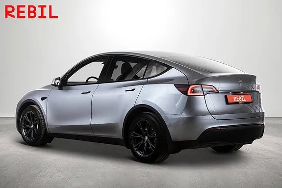 Tesla Model Y 2024 photo 5
