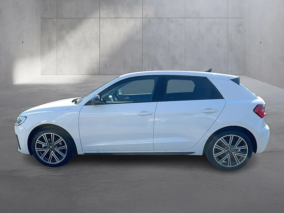Audi A1 Sportback 2026 photo 2