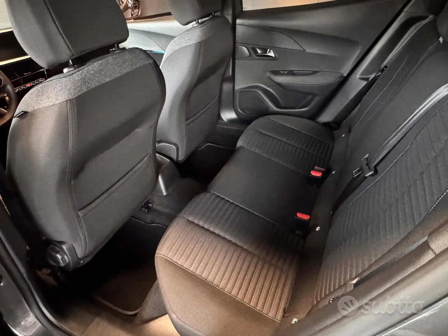 Peugeot 2008 2022 photo 4
