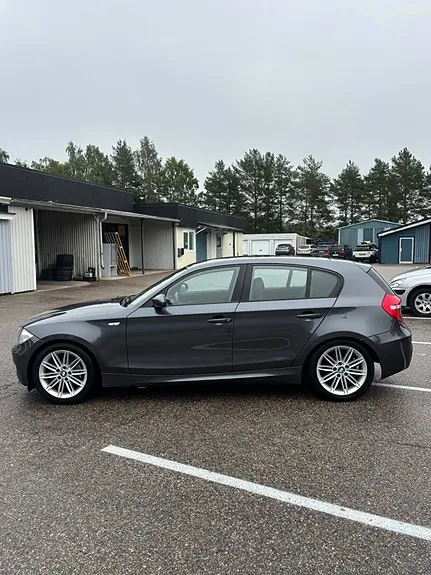 BMW 120D 2008 photo 2