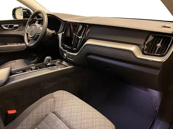 Volvo Xc60 2023 photo 4
