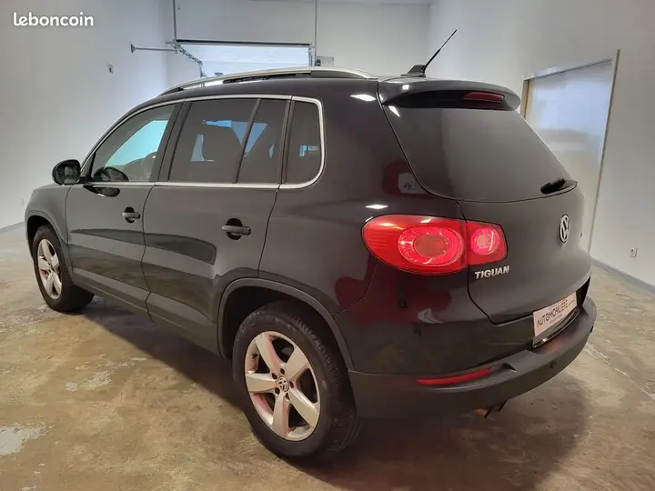 Volkswagen Tiguan 2009 photo 5
