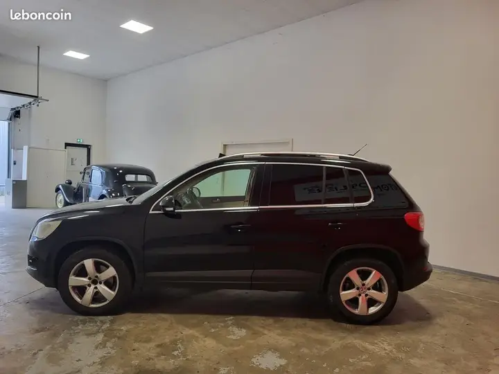 Volkswagen Tiguan 2009 photo 4