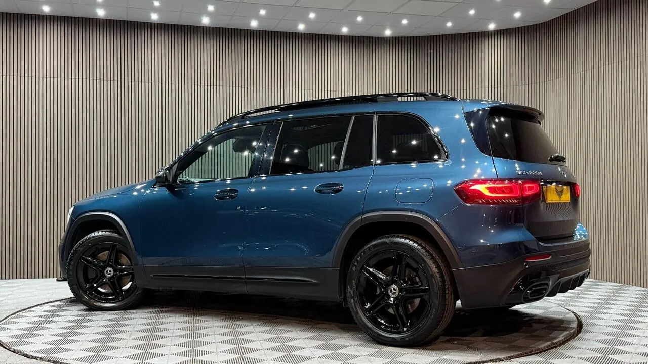 Mercedes-Benz Glb 2021 photo 2