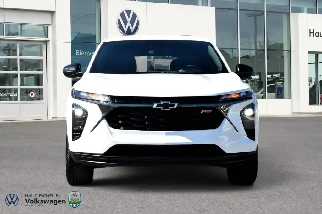 Chevrolet Trax 2024 photo 2