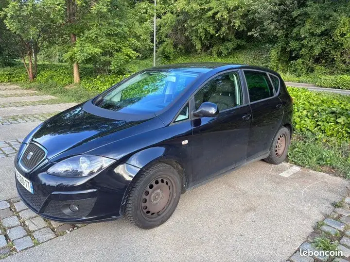 Seat Altea 2012 photo 2