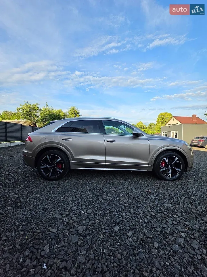 Audi Q8 2018 photo 4