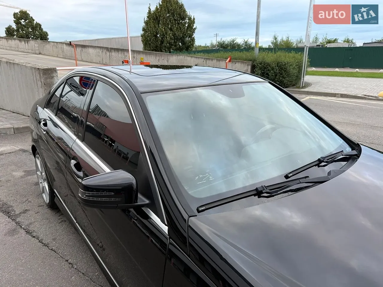 Mercedes-Benz C-Class 2011 photo 5