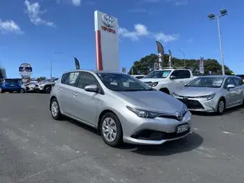 Toyota Corolla 2017 photo 2