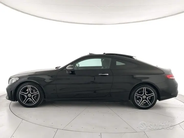 Mercedes-Benz C Coupe 2022 photo 2