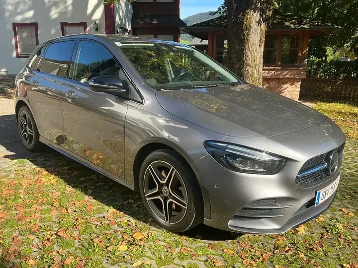 Mercedes-Benz B-Class 2022 photo 3