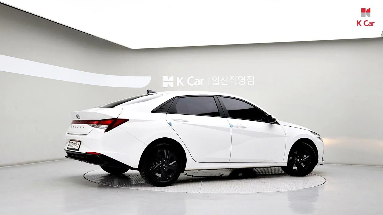 Hyundai Avante 2023 photo 4