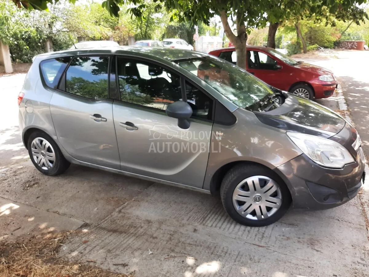 Opel Meriva 2011 photo 3