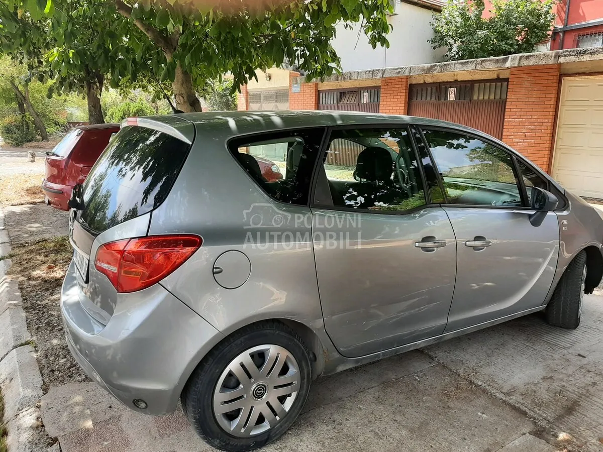 Opel Meriva 2011 photo 4