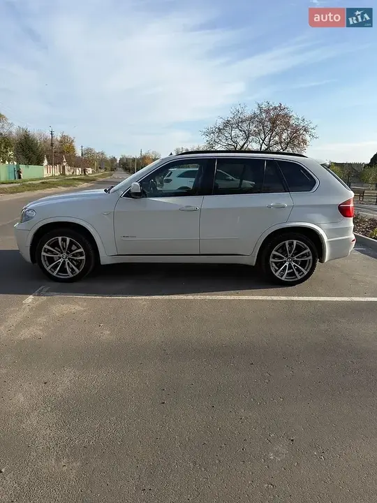 BMW X5 2012 photo 4
