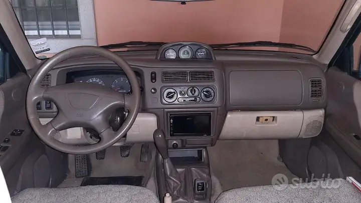Mitsubishi Pajero Sport 2000 photo 4