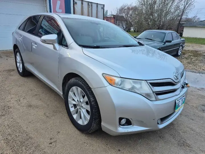 Toyota Venza 2013 photo 3