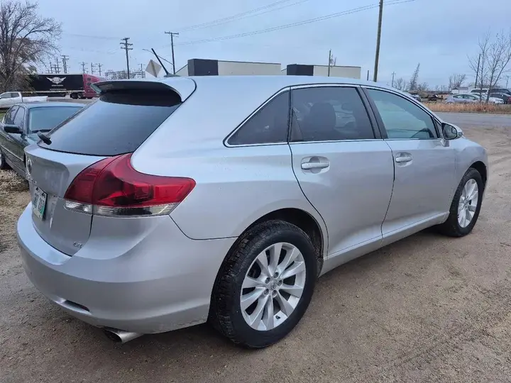 Toyota Venza 2013 photo 5