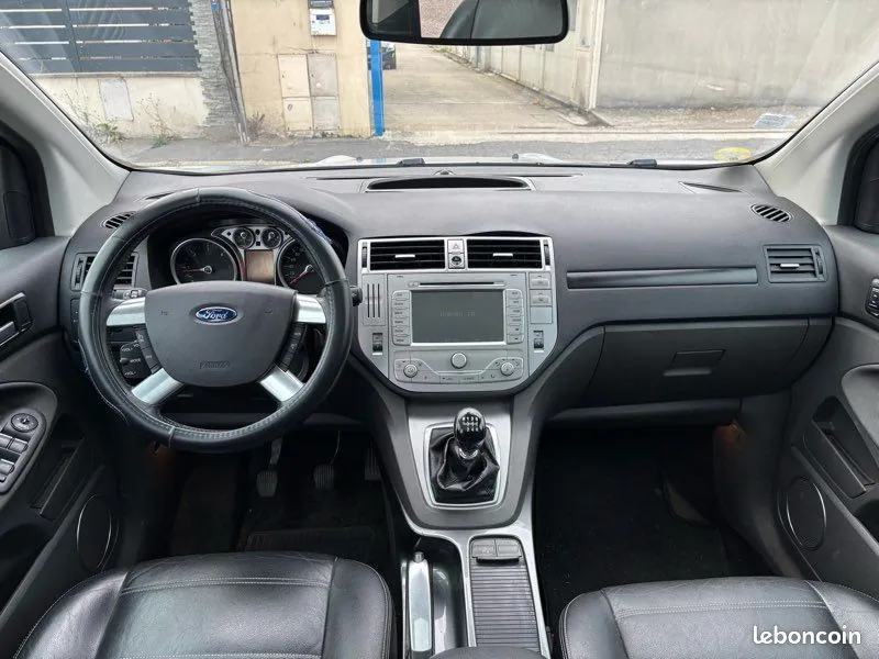 Ford Kuga 2011 photo 5