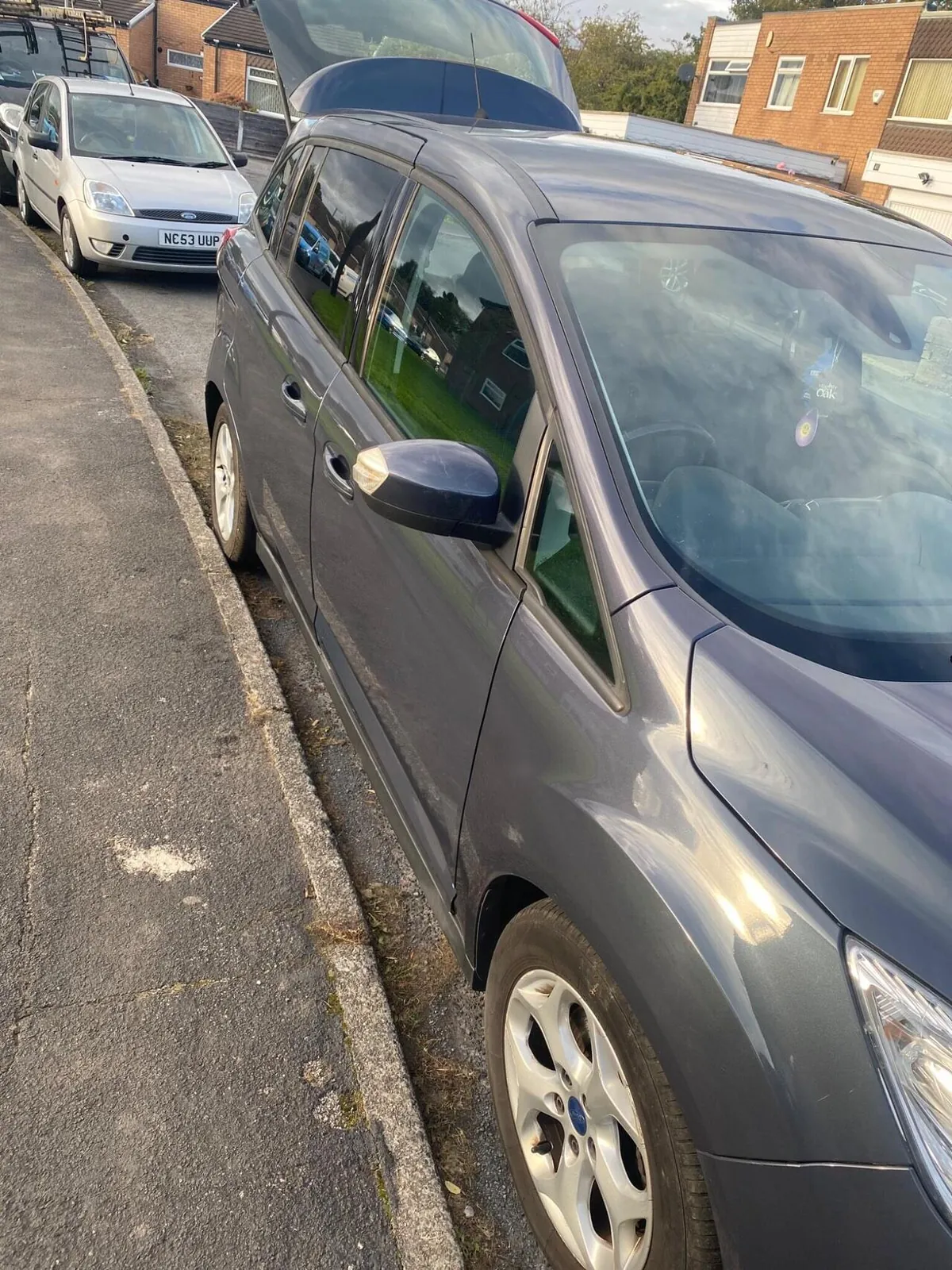Ford Grand C-Max 2013 photo 3