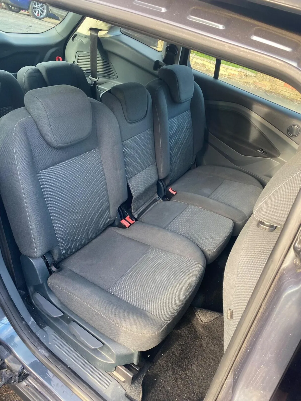 Ford Grand C-Max 2013 photo 5