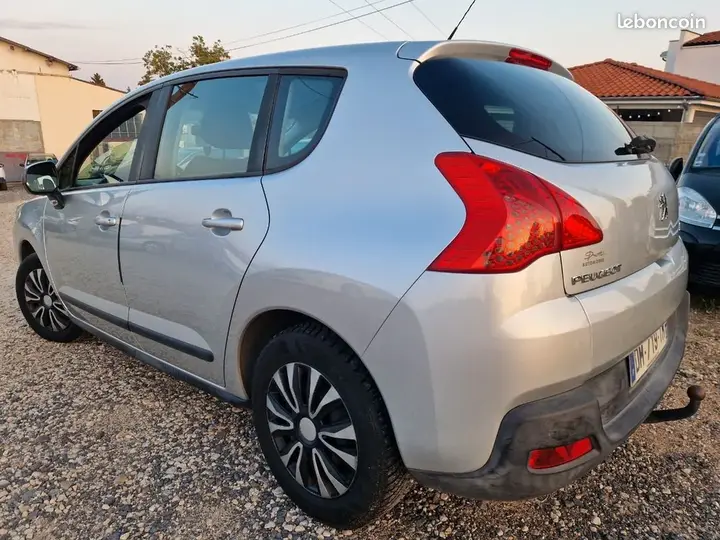 Peugeot 3008 2009 photo 5