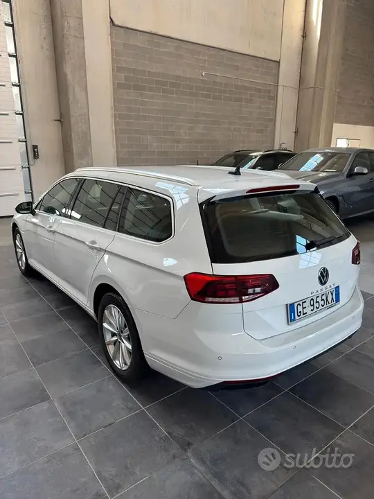 Volkswagen Passat 2021 photo 4