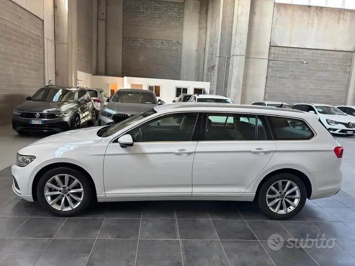 Volkswagen Passat 2021 photo 3