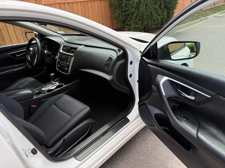 Nissan Altima 2018 photo 3