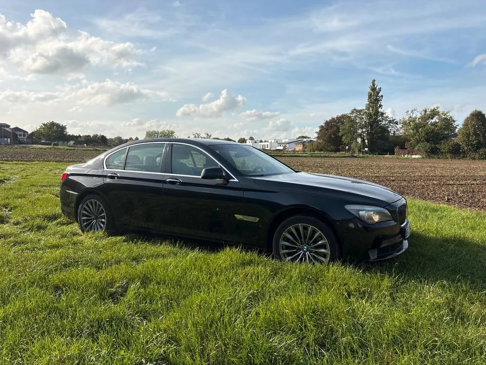 BMW 730D
