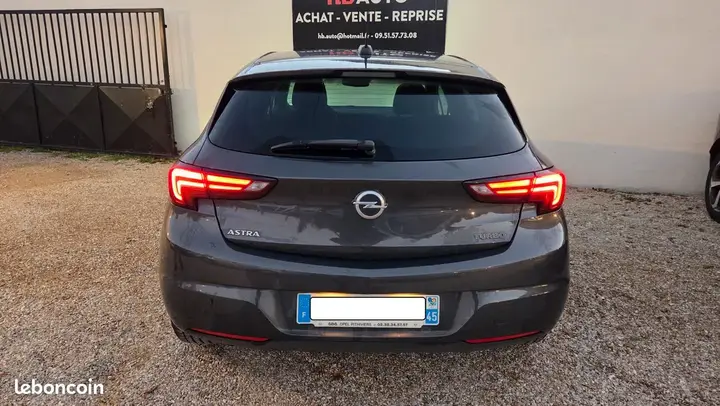 Opel Astra 2017 photo 4