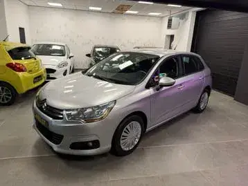 Citroen C4 2014 photo 2